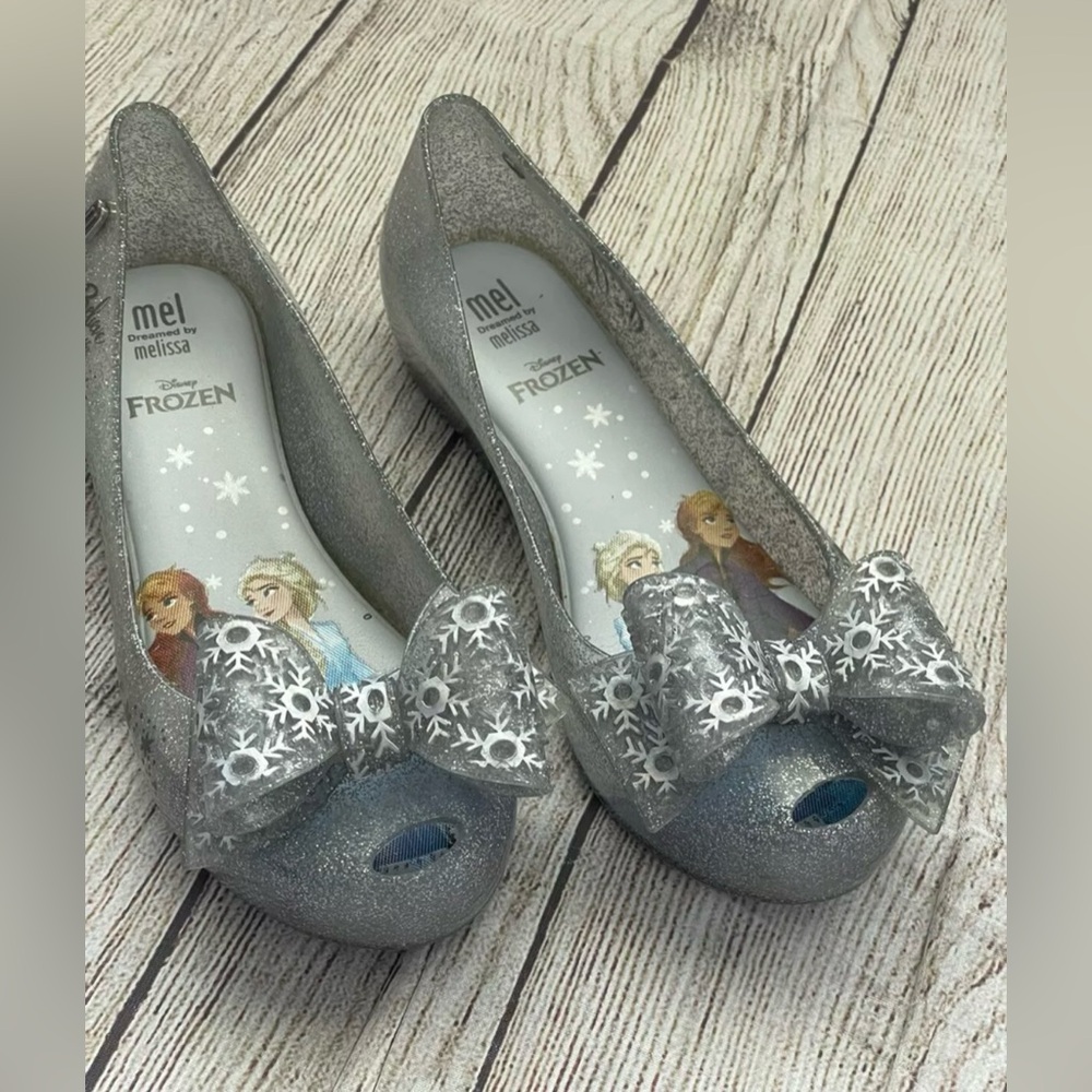 Mel Melissa Ultragirl Frozen Blue Glitter Size 1